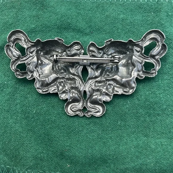 Vintage Art Nouveau Double Divas Style Pin Brooch - Picture 2 of 9